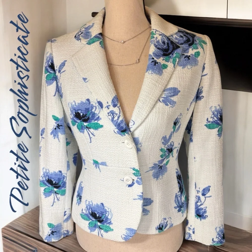 Petite Sophisticate-NWT Size 6 stunning woven cotton floral blazer. Lined. New! - Picture 10 of 16